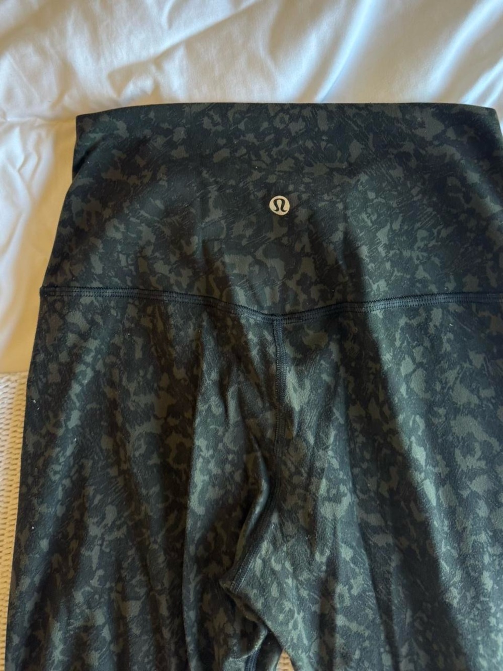 Lululemon Dark Green Printed Leggings